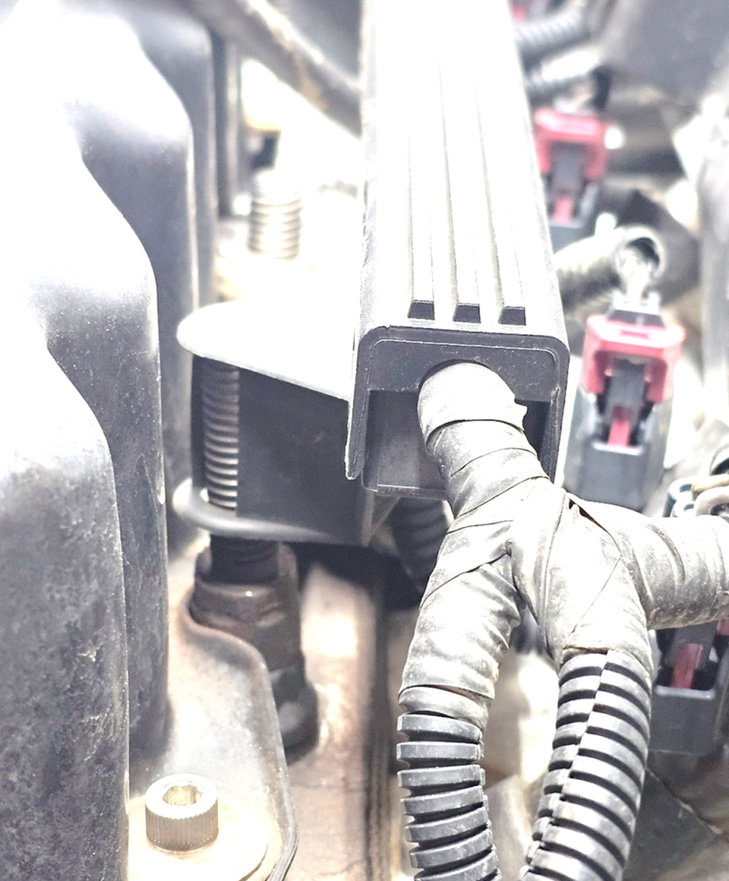 Jeep 4.0 ARP Head Stud Extensions