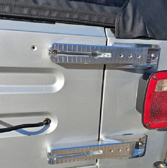 Jeep Wrangler TJ/LJ HD Billet Aluminum Tailgate Hinge Kit
